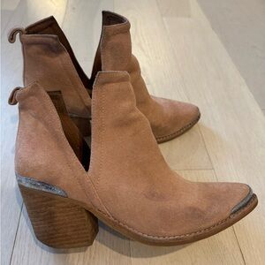 Jeffrey Campbell | Cromwell Western Ankle Bootie in Blush Pink- size 7.5